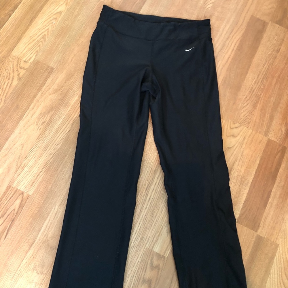 Black Nike Bootleg Yoga Pants